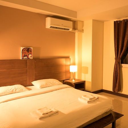 The Square Rayong Hotel Bagian luar foto